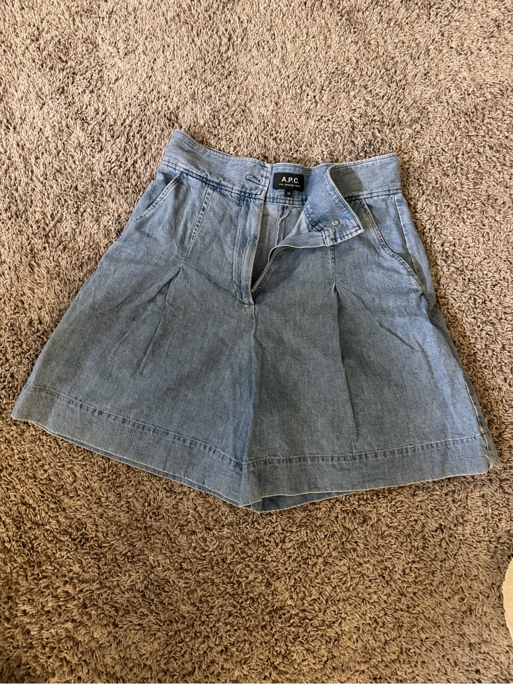 A.P.C. Light Wash Pleated Denim Shorts